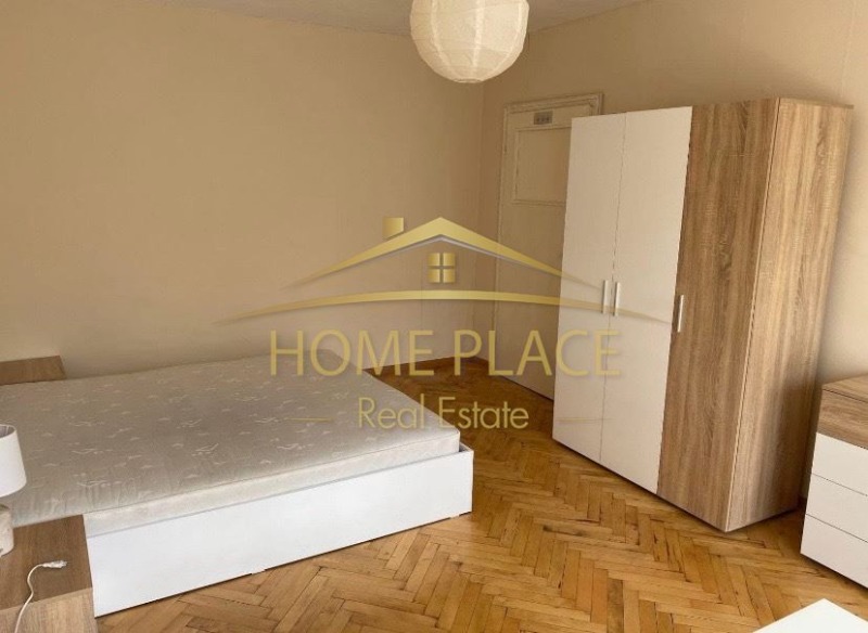 Zu vermieten  Zimmer Warna , Lewski 1 , 75 qm | 39748571