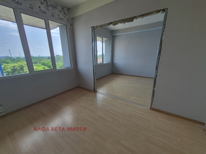 En renta  Oficina Stara Zagora , Tsentar , 100 metros cuadrados | 25496224