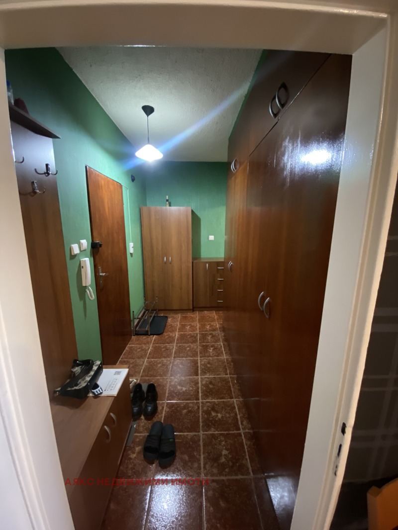 Zu vermieten  1 Schlafzimmer Sofia , Sweta Troiza , 49 qm | 48027652 - Bild [6]