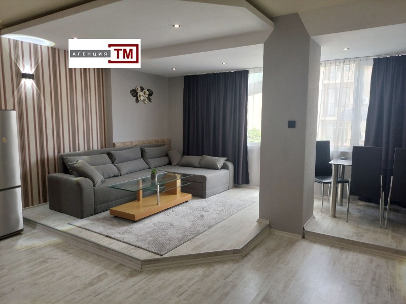 Дава под нем  2-стаен, град Стара Загора, Център •  600 EUR • ID 18882096 — holmes.bg - [1] 