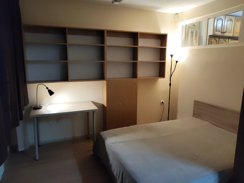 Дава под наем 2-СТАЕН, гр. София, Център, снимка 13 - Апартаменти - 52492297