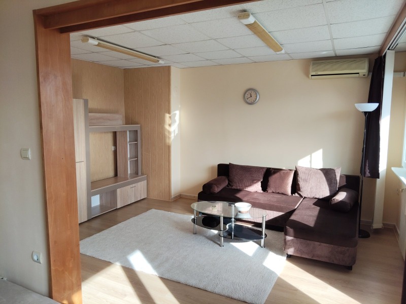 Под наем 2-СТАЕН, град София, Център • 700 € / 1369.08 лв. • 35644614 1