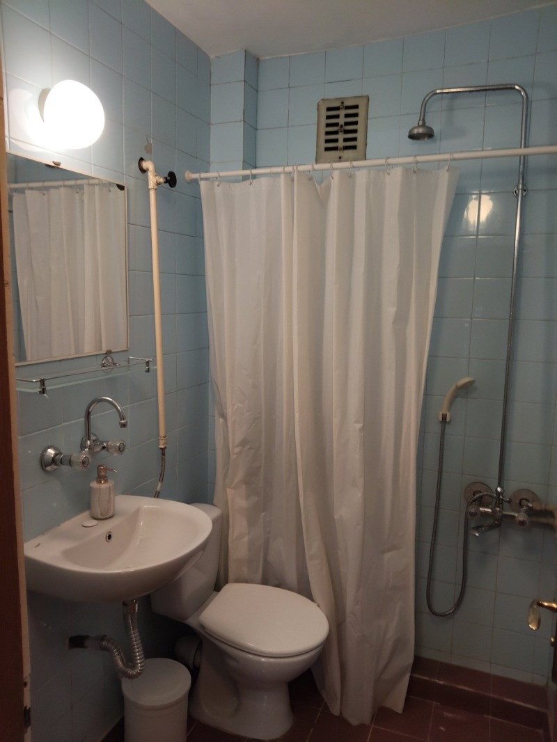 Дава под наем 2-СТАЕН, гр. София, Център, снимка 11 - Апартаменти - 52492297