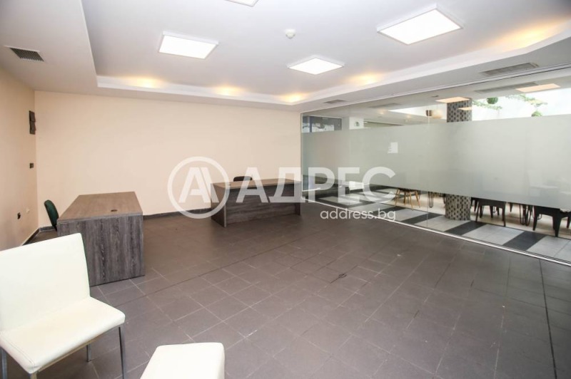 Te huur  Winkel Sofia , Tsentar , 65 m² | 11018901 - afbeelding [6]