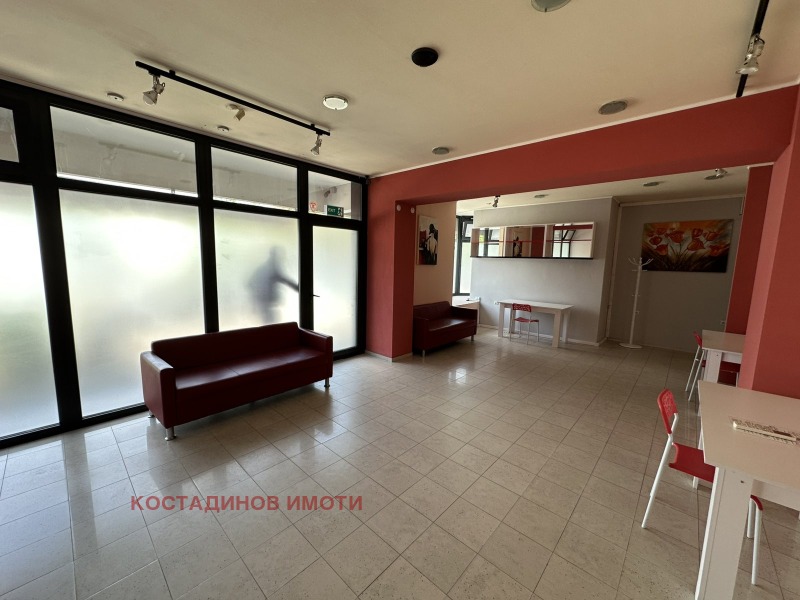 Te huur  Winkel Plovdiv , Trakija , 110 m² | 51012211 - afbeelding [3]