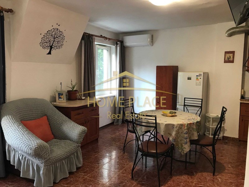 Дава под наем 2-СТАЕН, гр. Варна, Център, снимка 2 - Апартаменти - 52626807