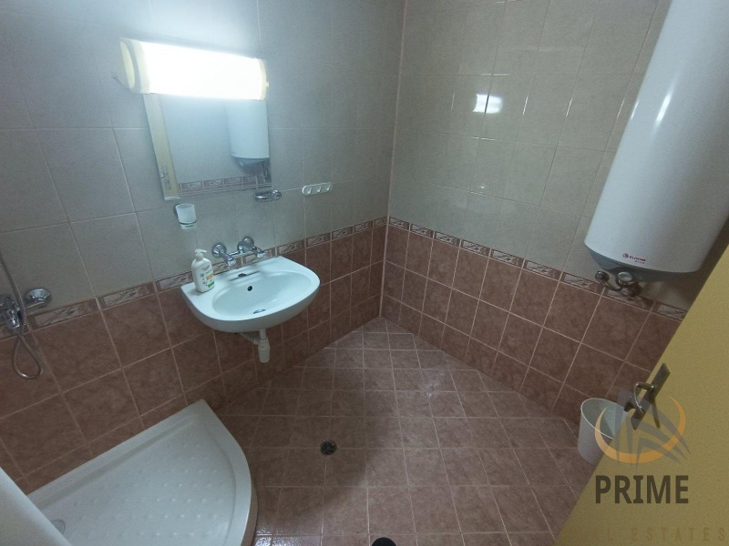 Издаје се  2 спаваће собе Бургас , Лазур , 90 м2 | 40509671 - слика [8]