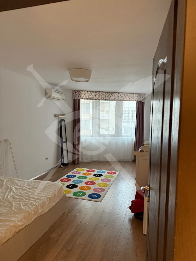 Kiadó  2 hálószobás Sofia , Poligona , 117 négyzetméter | 57888789 - kép [6]