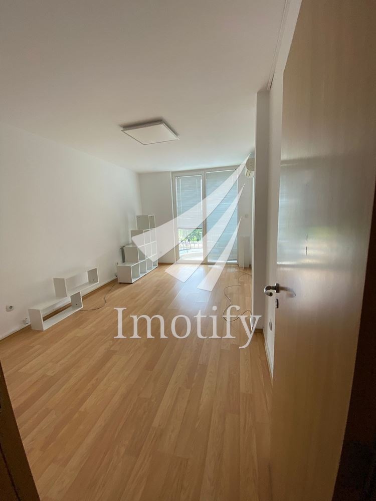 Para alugar  Escritório Sofia , Lozenec , 123 m² | 88569137 - imagem [3]
