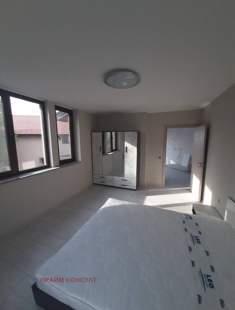 Дава под наем ЕТАЖ ОТ КЪЩА, с. Марково, област Пловдив, снимка 7 - Етаж от къща - 53915284