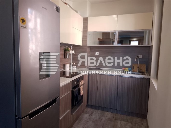 Дава под наем  3-стаен град Благоевград , Освобождение , 94 кв.м | 21512045 - изображение [4]