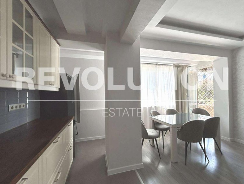 Дава под наем 3-СТАЕН, гр. Варна, Окръжна болница-Генерали, снимка 2 - Апартаменти - 52317205