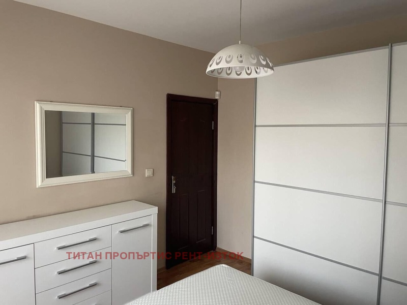 Дава под наем 2-СТАЕН, гр. Бургас, Възраждане, снимка 4 - Апартаменти - 51844920