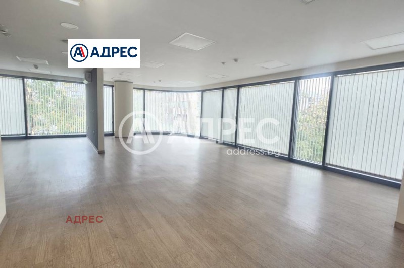 Дава под наем ОФИС, гр. Варна, Център