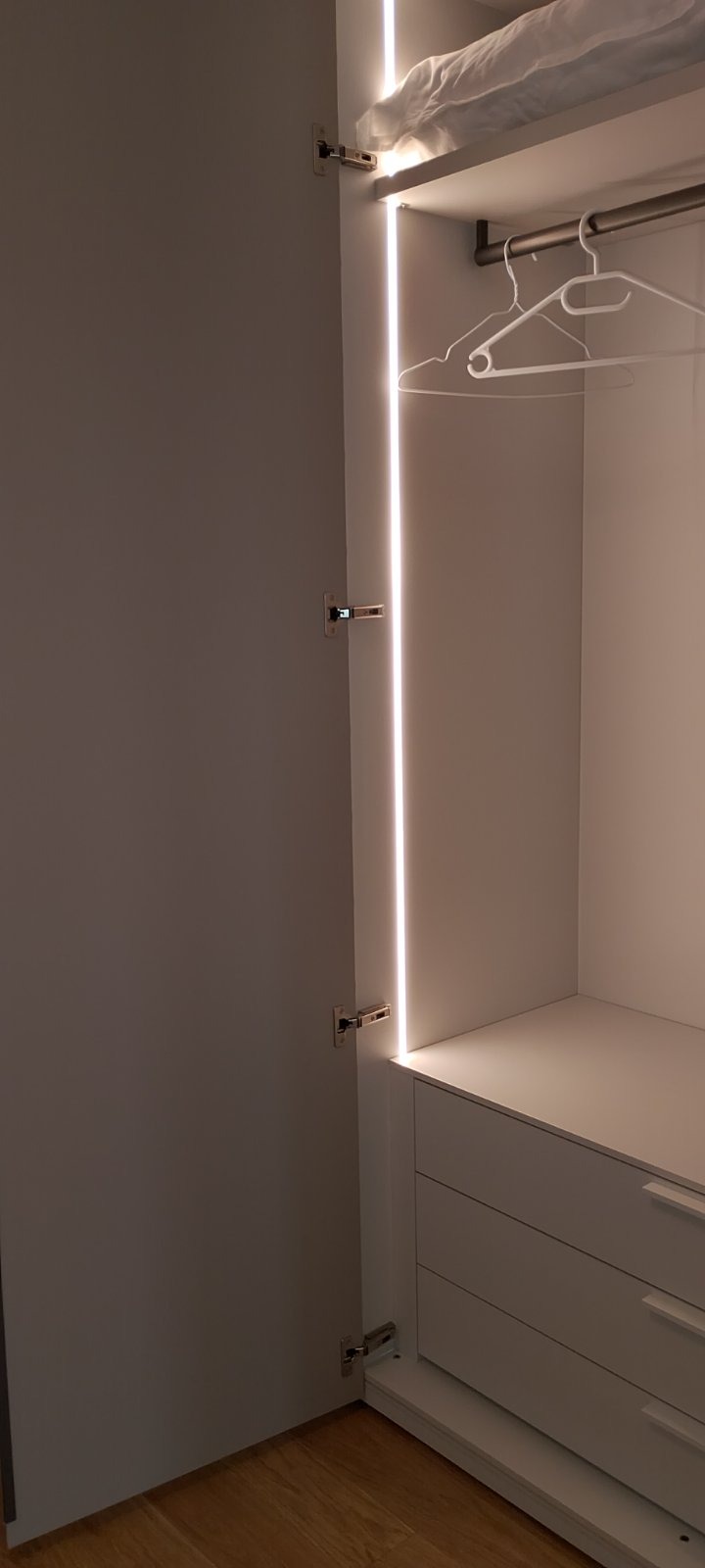 Zu vermieten  2 Schlafzimmer Sofia , Zentar , 80 qm | 64058777 - Bild [13]