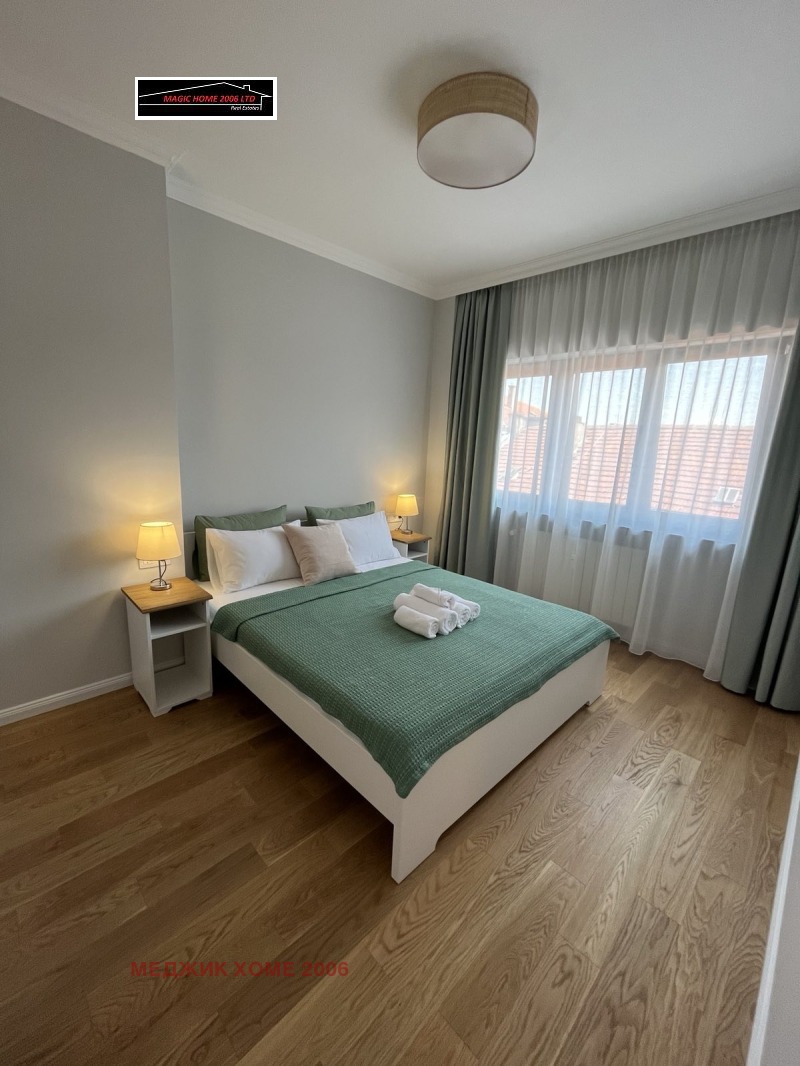 Zu vermieten  2 Schlafzimmer Sofia , Zentar , 80 qm | 64058777 - Bild [9]