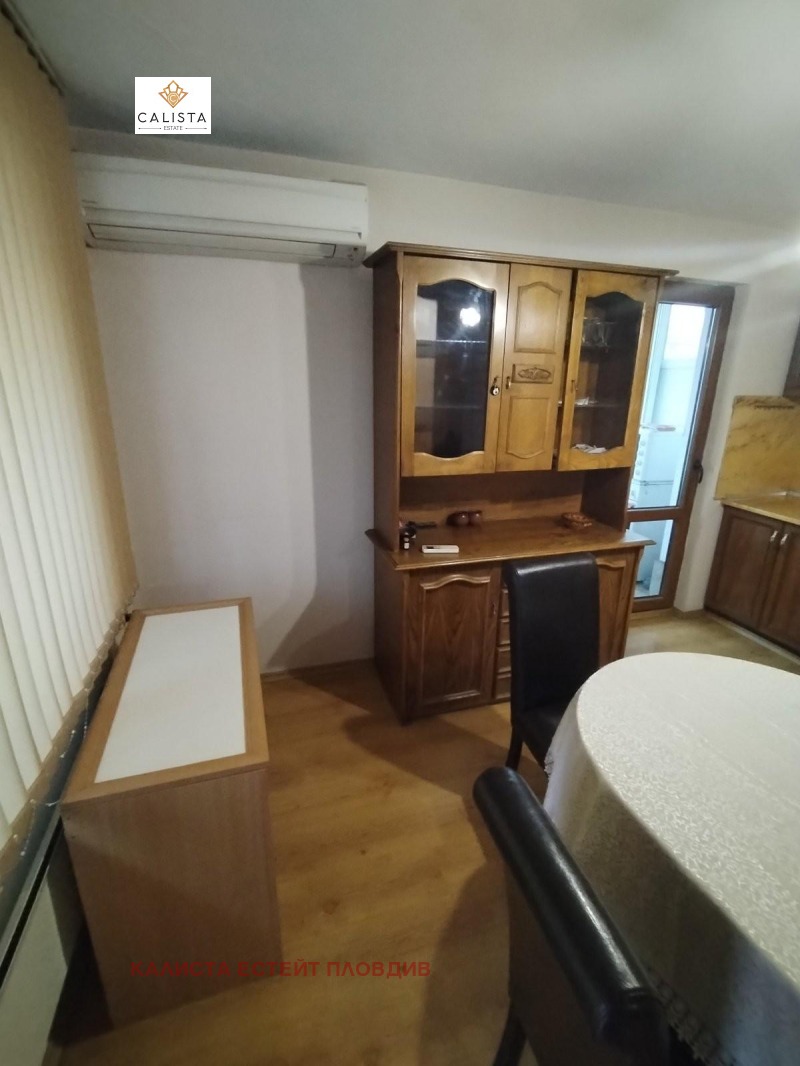 Kiadó  3 hálószobás Plovdiv , Kamenica 1 , 140 négyzetméter | 55383109 - kép [2]