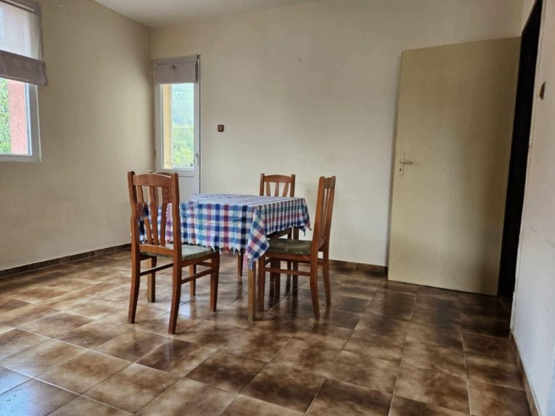 Do wynajęcia  Piętro domu Sofia , Dragalewci , 100 mkw | 43196931 - obraz [4]