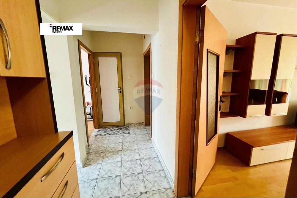 Дава под наем 4-СТАЕН, гр. Бургас, Изгрев, снимка 7 - Апартаменти - 55731511