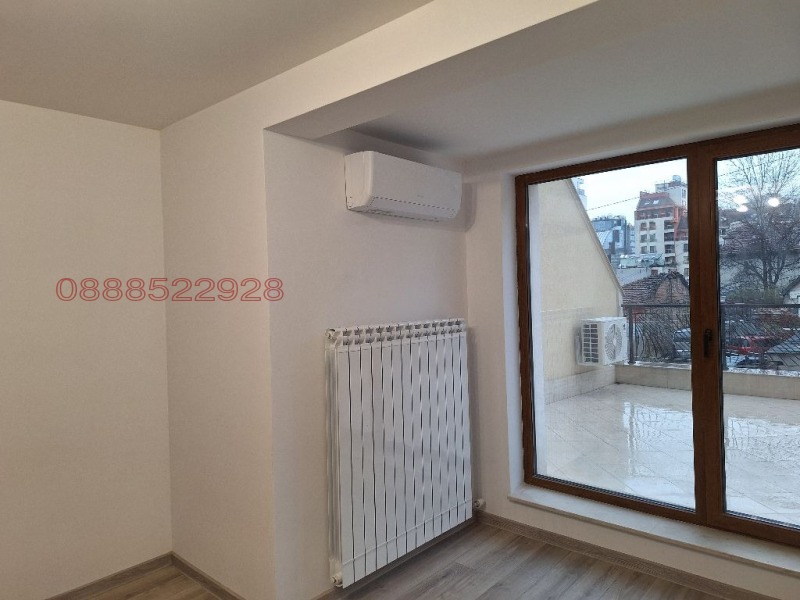 Издаје се  1 спаваћа соба Софија , Центар , 101 м2 | 94737483 - слика [8]