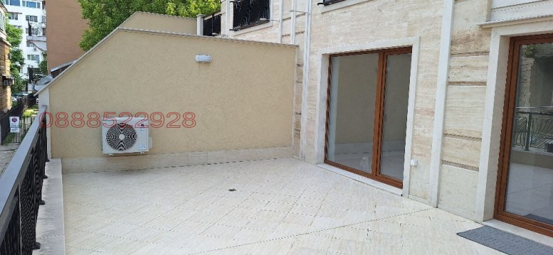Издаје се  1 спаваћа соба Софија , Центар , 101 м2 | 94737483 - слика [11]