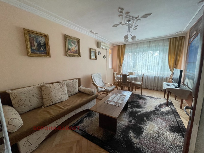 Под наем 2-СТАЕН, град Пловдив, Център • 400 € / 782.33 лв. • 32403972 1