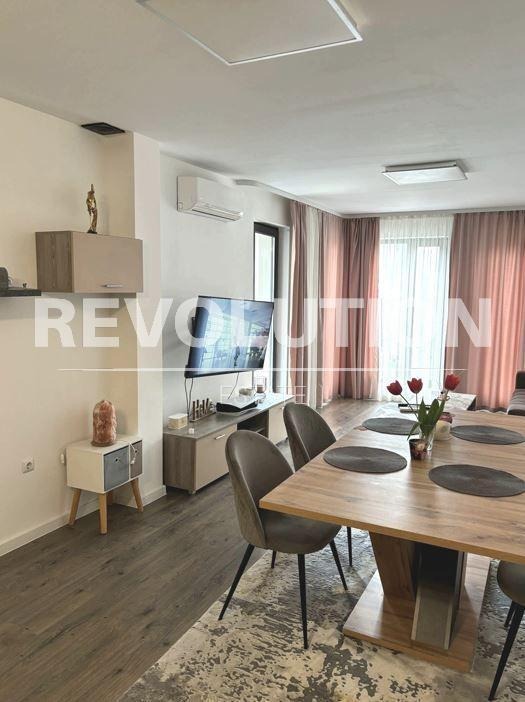 Дава под наем 2-СТАЕН, гр. Варна, Бриз, снимка 2 - Апартаменти - 52810352