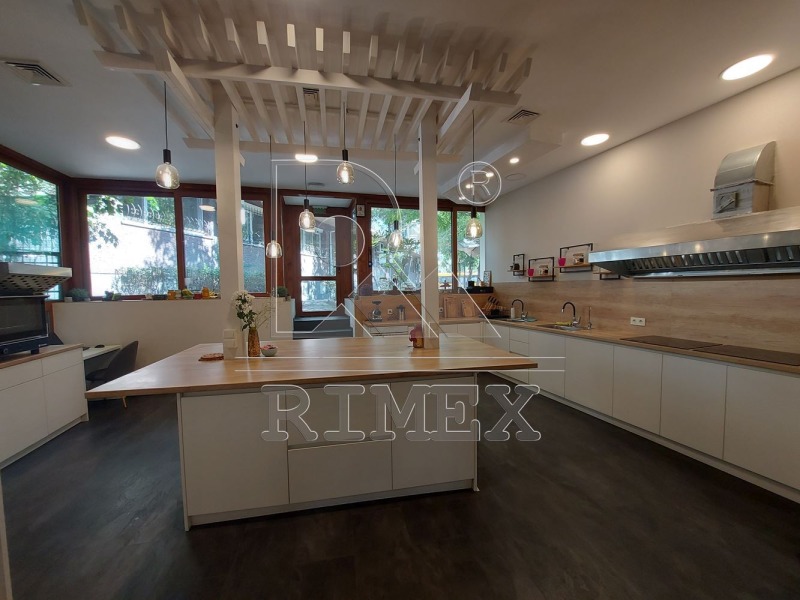 A louer  Bar; Café Plovdiv , Tsentar , 47 m² | 85490380
