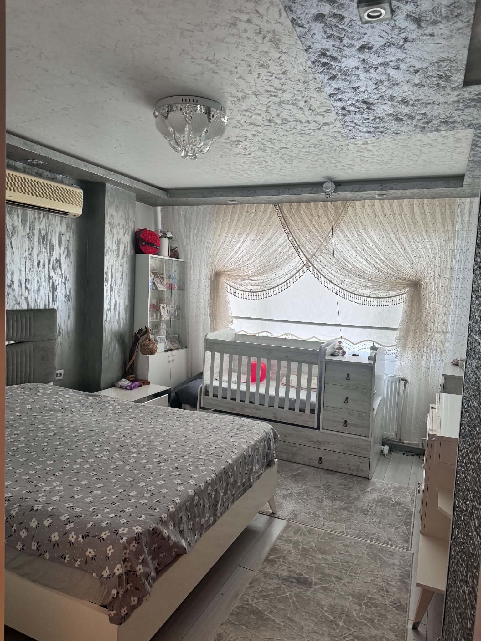 Дава под наем 2-СТАЕН, гр. Шумен, Център, снимка 3 - Апартаменти - 56081028