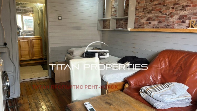 De inchiriat  Studio Burgas , Țentâr , 30 mp | 47526959 - imagine [3]