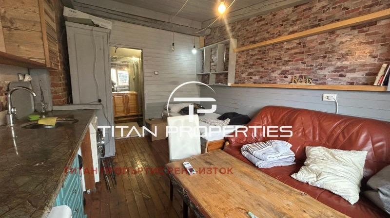 De inchiriat  Studio Burgas , Țentâr , 30 mp | 47526959