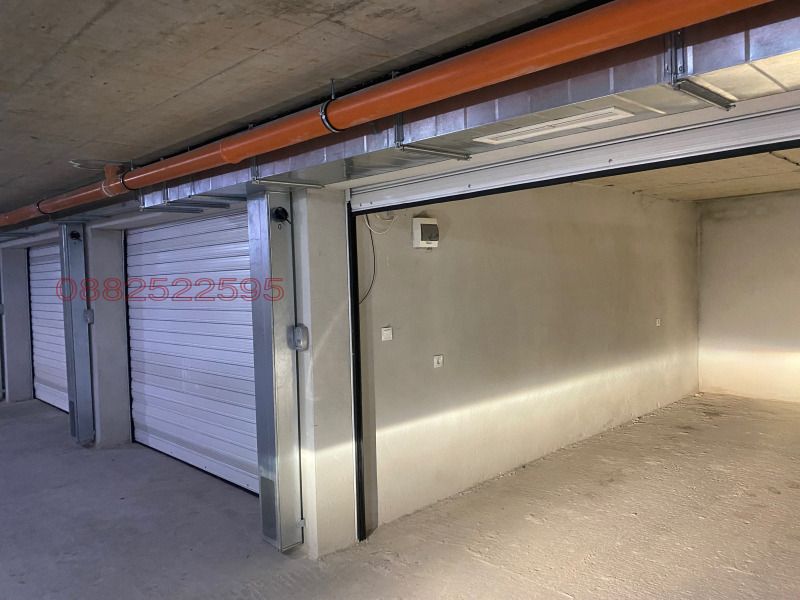 Дава под наем ГАРАЖ, ПАРКОМЯСТО, гр. Пловдив, Кършияка, снимка 2 - Гаражи и паркоместа - 52961391