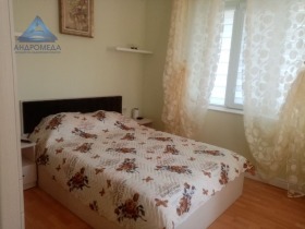 Hus 9-ti kvartal, Pleven