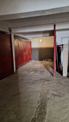 ГАРАЖ, ПАРКОМЯСТО, 15 m2