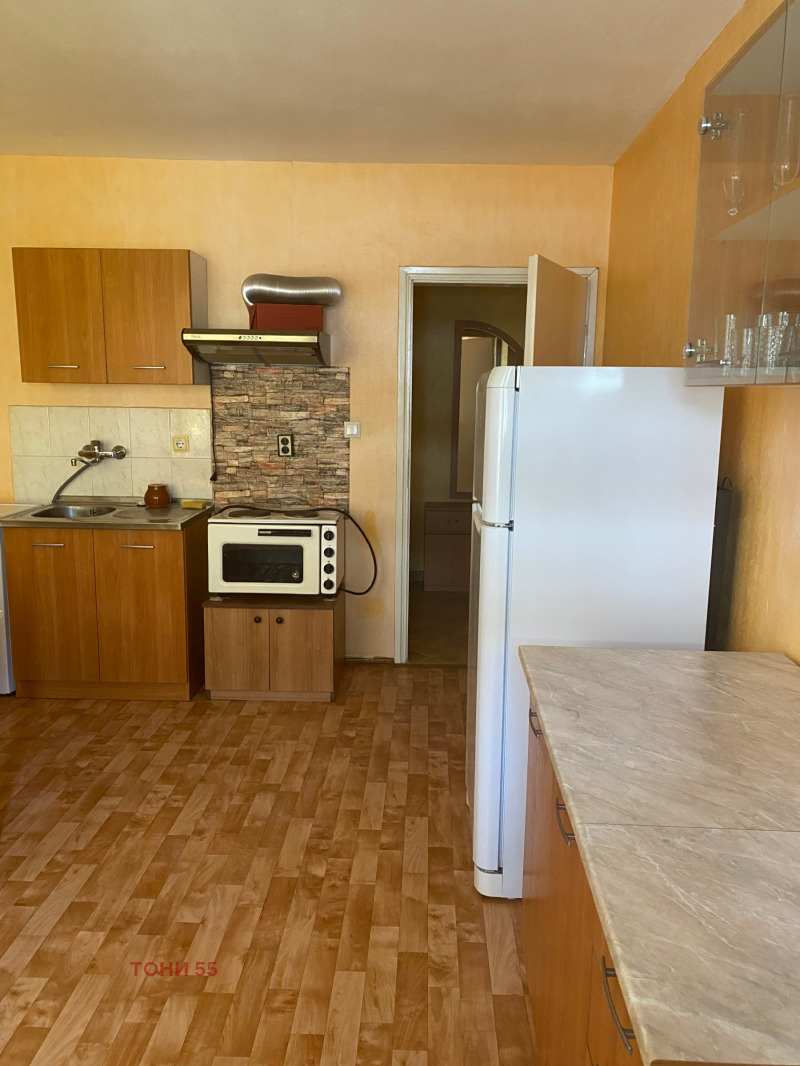 Zu vermieten  Studio Ruse , Zentar , 44 qm | 90594022
