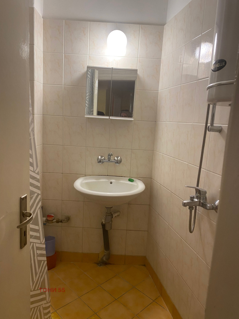 Zu vermieten  Studio Ruse , Zentar , 44 qm | 90594022 - Bild [6]