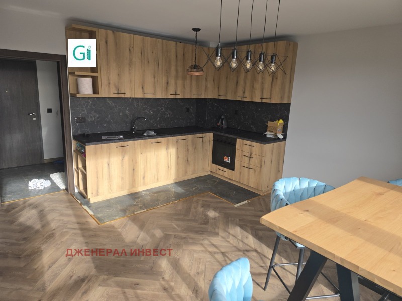 Дава под наем 3-СТАЕН, гр. Благоевград, Освобождение, снимка 2 - Апартаменти - 52545696