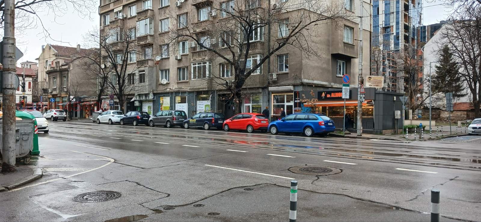 Дава под наем МАГАЗИН, гр. София, Център