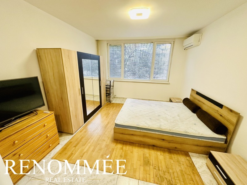För uthyrning  Studio Sofia , Mladost 2 , 30 kvm | 24854293