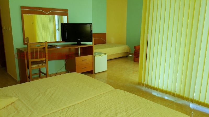 Дава под наем ХОТЕЛ, с. Равда, област Бургас, снимка 3 - Хотели - 52937147