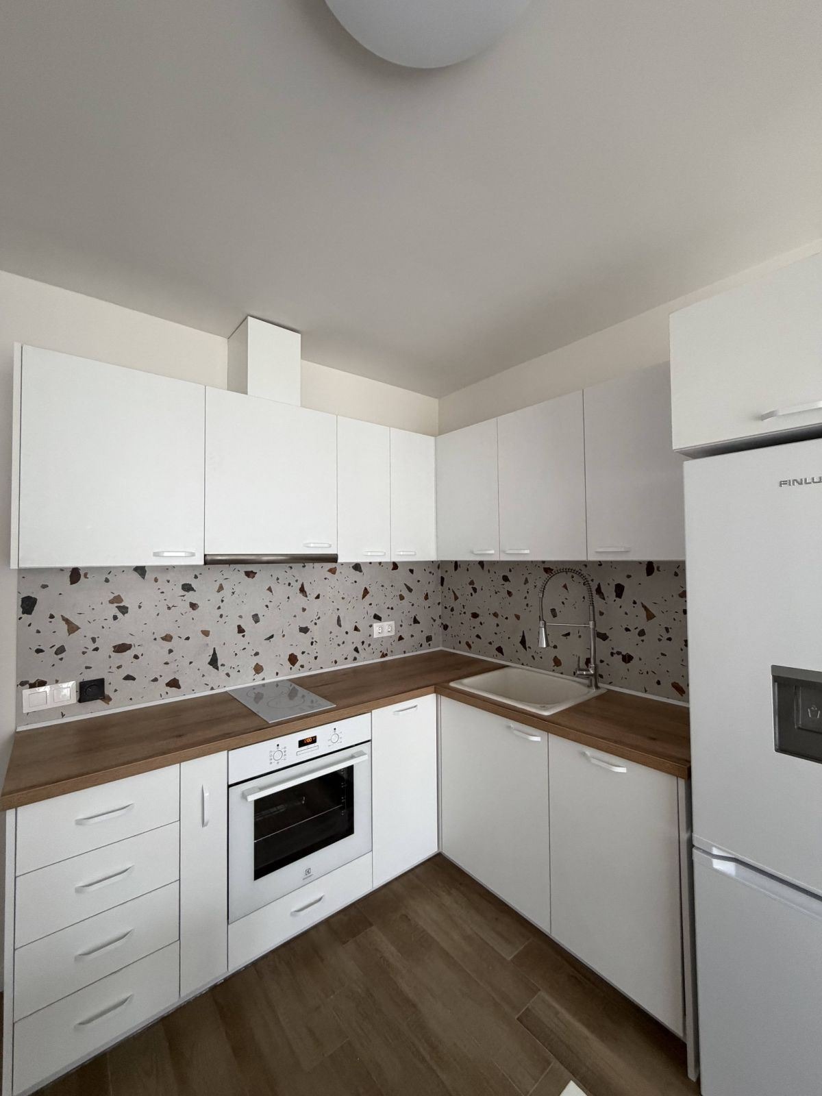 ���� ��� ���� 3-����� | Imot.bg � ����������� 6