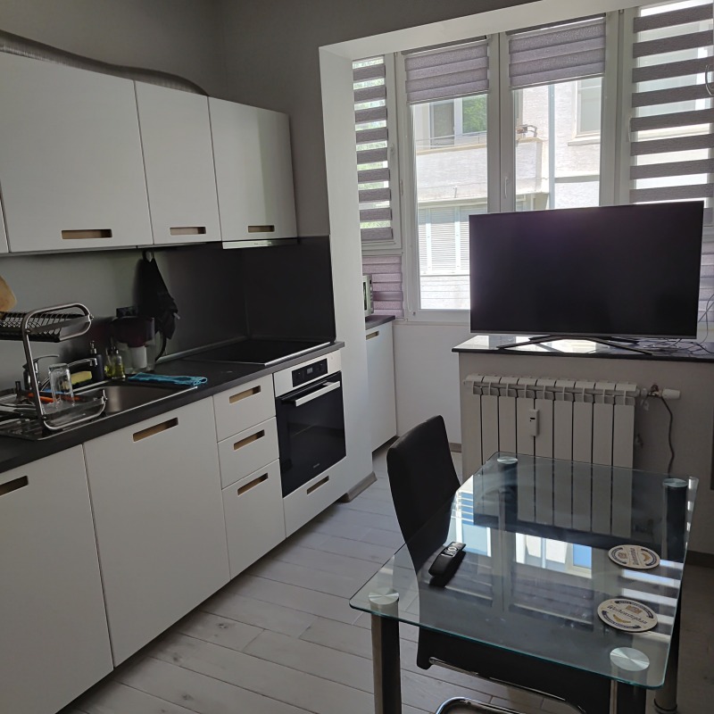 Do wynajęcia  1 sypialnia Sofia , Iwan Wazow , 80 mkw | 63969200 - obraz [12]