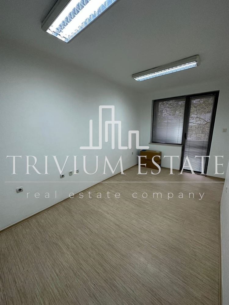 Дава под наем ОФИС, гр. Пловдив, Младежки Хълм, снимка 7 - Офиси - 52639619