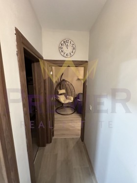 2 chambres Kolhozen pazar, Varna 4