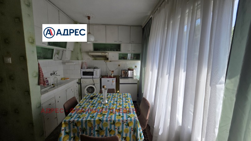 Дава под наем  2-стаен град Плевен , Широк център , 65 кв.м | 95090054 - изображение [2]