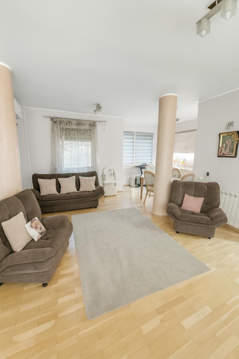 В оренду  2 спальні Пловдив , Младежки Хълм , 130 кв.м | 46758536 - зображення [2]