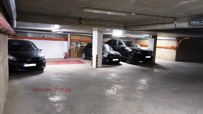 В оренду  Паркомісце Русе , Център , 15 кв.м | 49204562 - зображення [4]