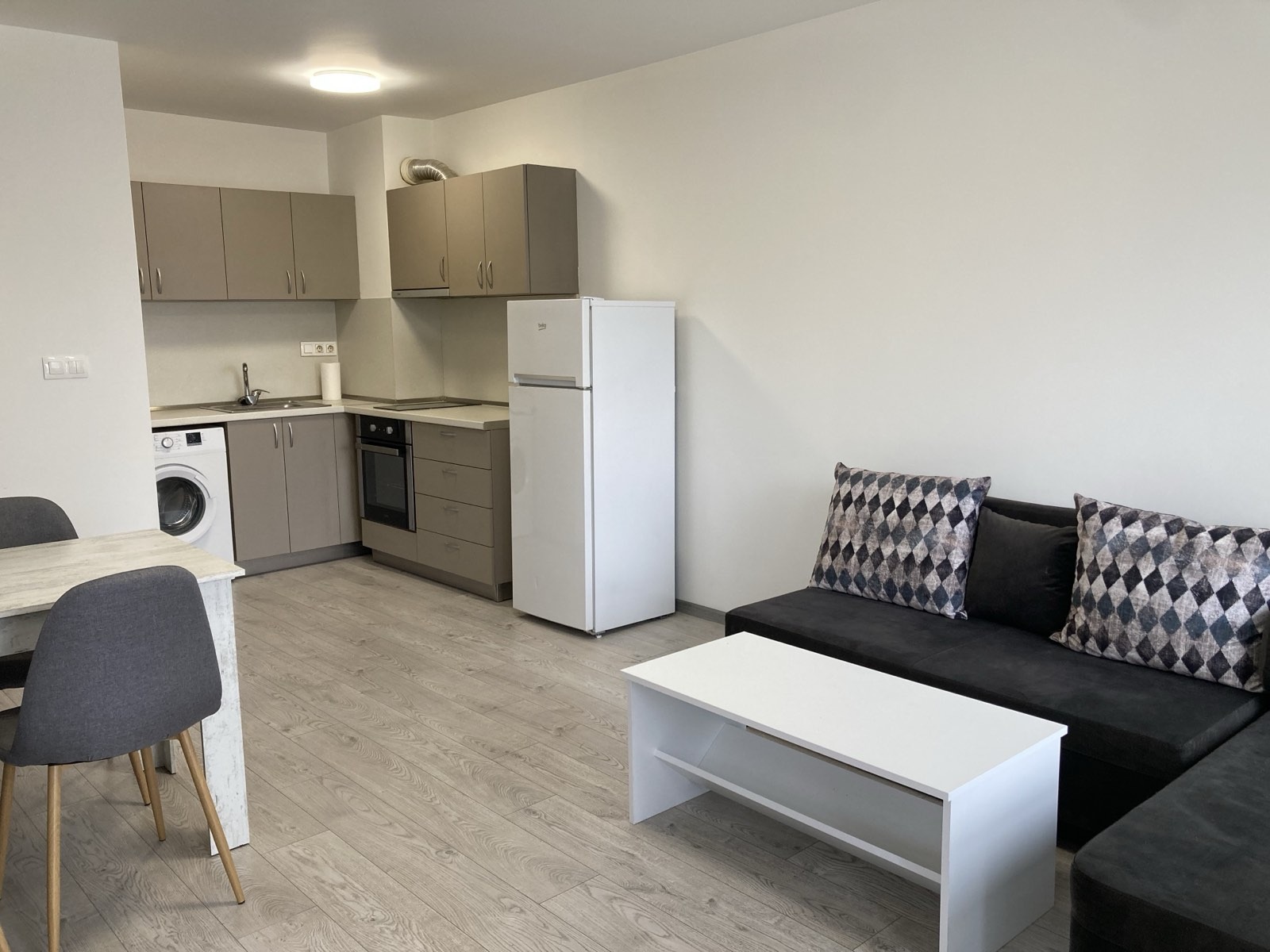 ���� ��� ���� 2-����� | Imot.bg � ����������� 1