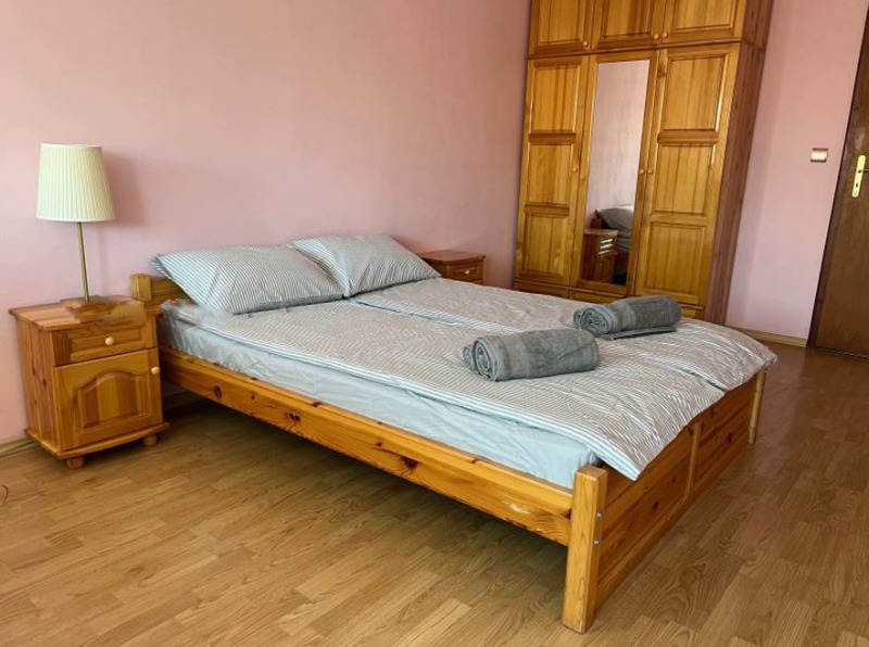 Издаје се  2 спаваће собе Софија , Центар , 89 м2 | 95887574 - слика [5]