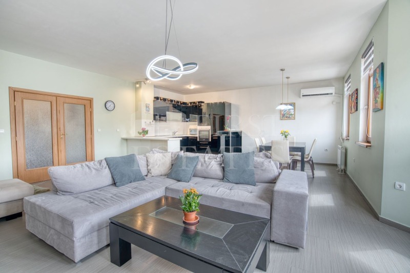De inchiriat  2 dormitoare Sofia , Țentâr , 142 mp | 61135713 - imagine [7]